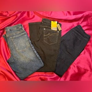BUNDLE - 3 PAIRS SIZE 10 JEANS - DKNY, ATHLETA, LOFT